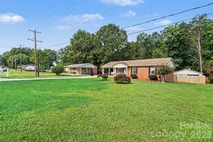 617 Lake Dr, Rockwell, NC 28138 - Photo 30