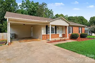 617 Lake Dr, Rockwell, NC 28138 - Photo 2
