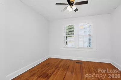 912 S York Street, Gastonia, NC 28052 - Photo 10
