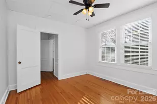 912 S York St, Gastonia, NC 28052 - Photo 14