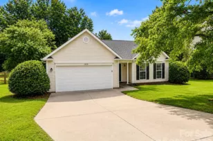 1828 Sugar Hollow Dr, Charlotte, NC 28214 - Photo 1