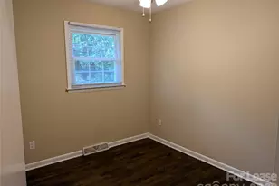 362 Cabarrus Ave, Mooresville, NC 28115 - Photo 12