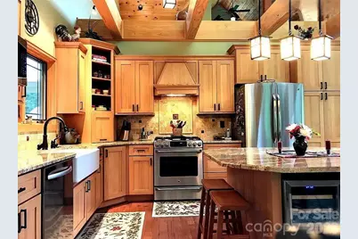 811 Hemlock Drive, Newland, NC 28657 - Photo 4