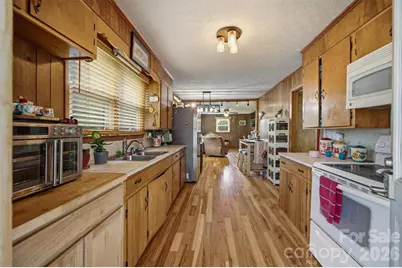 1082 Maple Street, Granite Falls, NC 28630 - Photo 12