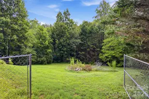 1082 Maple St, Granite Falls, NC 28630 - Photo 30