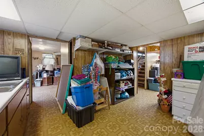 1082 Maple Street, Granite Falls, NC 28630 - Photo 22