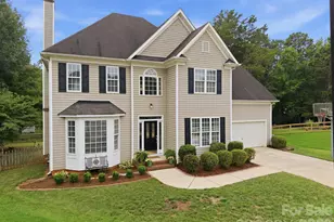 10310 Sawtimber Ct, Huntersville, NC 28078 - Photo 1