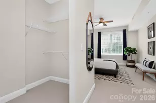 300 W 5th St, Charlotte, NC 28202 - Photo 30