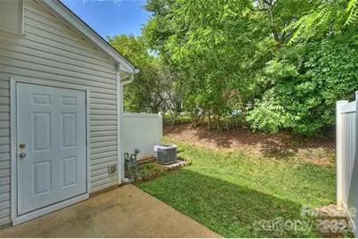8453 Big Creek Court, Charlotte, NC 28105 - Photo 32