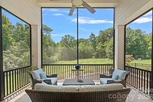 2889 Mt Pleasant Rd, Sherrills Ford, NC 28673 - Photo 16