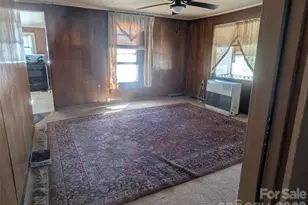 1920 Thickety Rd, Clyde, NC 28721 - Photo 2