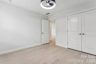 5911 Fenway Dr, Charlotte, NC 28273 - Photo 38