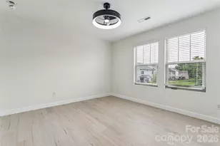 5911 Fenway Dr, Charlotte, NC 28273 - Photo 40