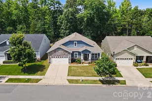 1604 Spring Blossom Trail, Fort Mill, SC 29708 - Photo 2