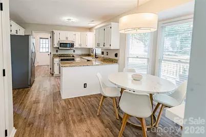 3100 Wellhouse Court, Charlotte, NC 28210 - Photo 12