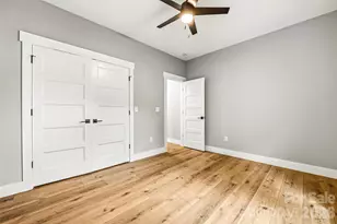 334 Woodland Dr, Hendersonville, NC 28792 - Photo 18
