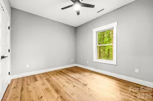 334 Woodland Dr, Hendersonville, NC 28792 - Photo 20