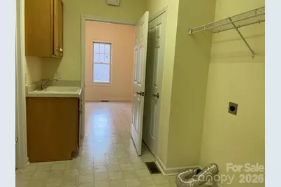 513 26th Avenue NE, Hickory, NC 28601 - Photo 26