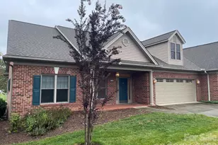 513 26th Ave NE, Hickory, NC 28601 - Photo 1