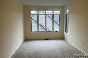513 26th Ave NE, Hickory, NC 28601 - Photo 14