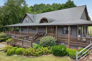 441 Bee Hive Rd, Columbus, NC 28722 - Photo 2