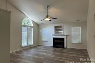 9022 Brad Ct, Matthews, NC 28104 - Photo 6