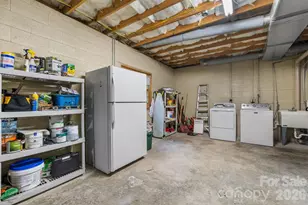 5562 Clearlake Dr, Hickory, NC 28601 - Photo 28