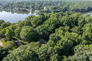 5562 Clearlake Dr, Hickory, NC 28601 - Photo 34