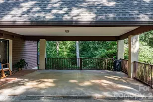 5562 Clearlake Dr, Hickory, NC 28601 - Photo 8