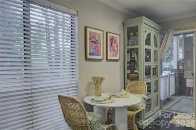 2506 Cranbrook Lane, Charlotte, NC 28207 - Photo 8
