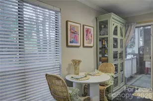 2506 Cranbrook Ln, Charlotte, NC 28207 - Photo 8