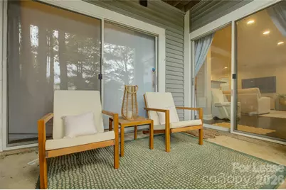 2506 Cranbrook Lane, Charlotte, NC 28207 - Photo 14