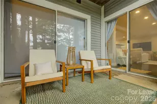 2506 Cranbrook Ln, Charlotte, NC 28207 - Photo 14
