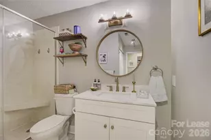 2506 Cranbrook Ln, Charlotte, NC 28207 - Photo 32
