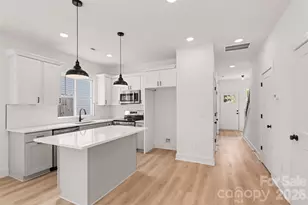 206/208 W Todd Ln, Charlotte, NC 28208 - Photo 20