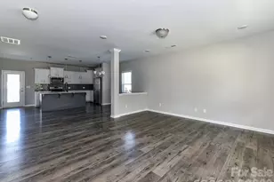 104 Trissy Ct, Statesville, NC 28625 - Photo 8