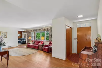 1404 Valmont Drive, Hendersonville, NC 28791 - Photo 10