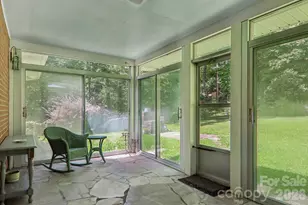 1404 Valmont Dr, Hendersonville, NC 28791 - Photo 32