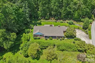 1404 Valmont Dr, Hendersonville, NC 28791 - Photo 38