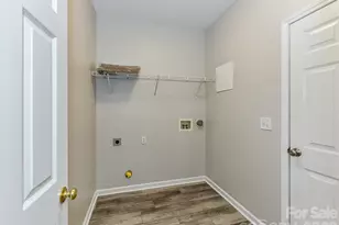 141 Drawbridge Ct, Mooresville, NC 28117 - Photo 12