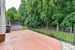 141 Drawbridge Ct, Mooresville, NC 28117 - Photo 22