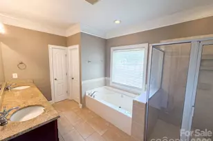 9721 Arlington Oaks Dr, Charlotte, NC 28227 - Photo 12