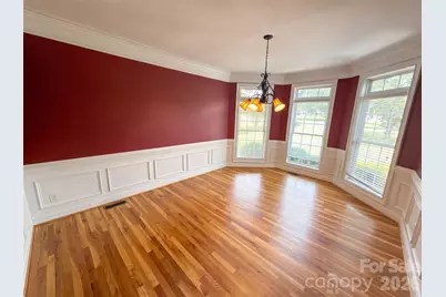 9721 Arlington Oaks Drive, Charlotte, NC 28227 - Photo 6