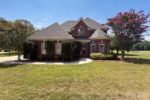 9721 Arlington Oaks Dr, Charlotte, NC 28227 - Photo 1
