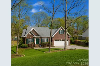 5385 Apple Glen Drive, Harrisburg, NC 28075 - Photo 1