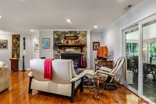 13 Ashley Rd, Asheville, NC 28805 - Photo 8