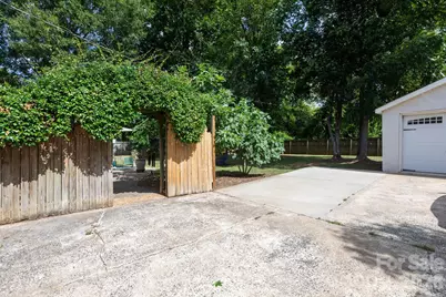 4031 Langhorne Avenue, Charlotte, NC 28205 - Photo 26
