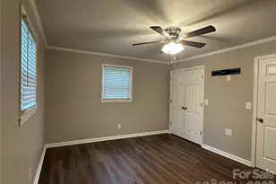 1807 Forest Hills Park SW, Lenoir, NC 28645 - Photo 16