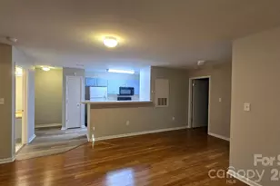9811 Campus Walk Ln, Charlotte, NC 28262 - Photo 4