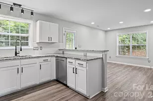 3320 Whitebridge Ln, Charlotte, NC 28262 - Photo 18